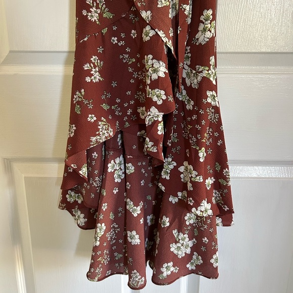 S high-low Max Studio floral wrap dress - Picture 2 of 5